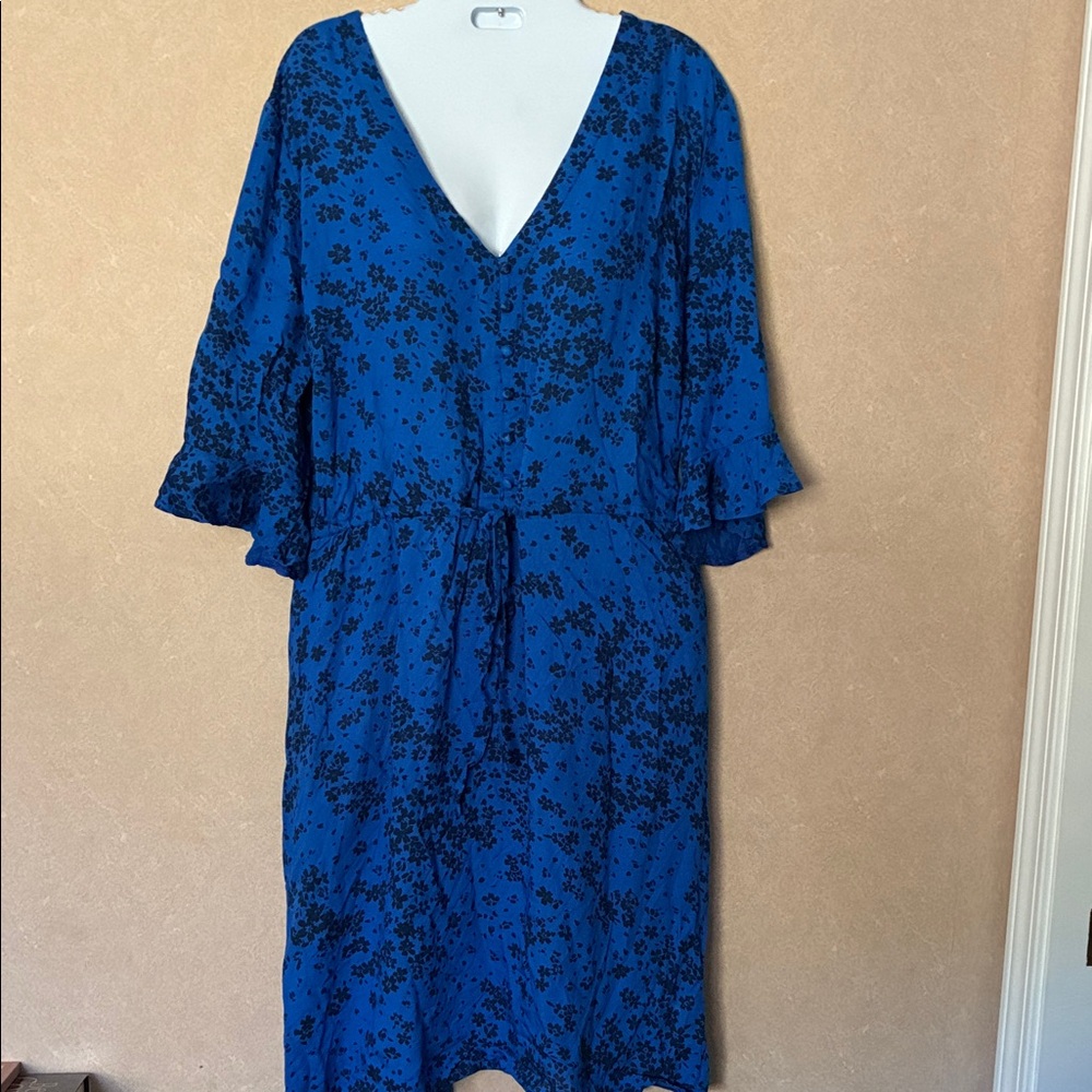 Chic Blue Floral Long Sleeve Dress